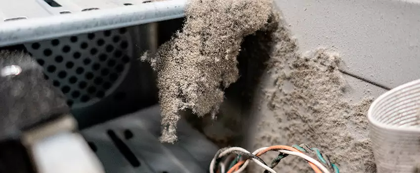 Clogged Dryer Vent Lint Cleaning in Drummondville, Quebec