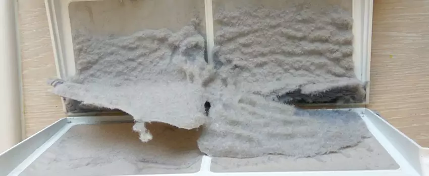 Broken Dryer Vent Replacement in Drummondville, Quebec