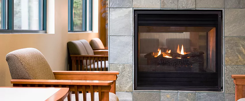 Smoky Effect Electric Fireplace Logs in Drummondville, Quebec