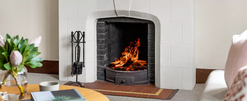 Wood Fireplace Refacing in Drummondville, QC